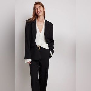 Black Classic Blazer / EU 32 / XXS / US 2